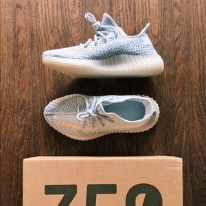 DS Yeezy 350 V2 Cloud White Non-Reflective